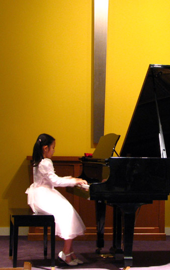 2009 学生演奏会, Sophia's Piano Lesson